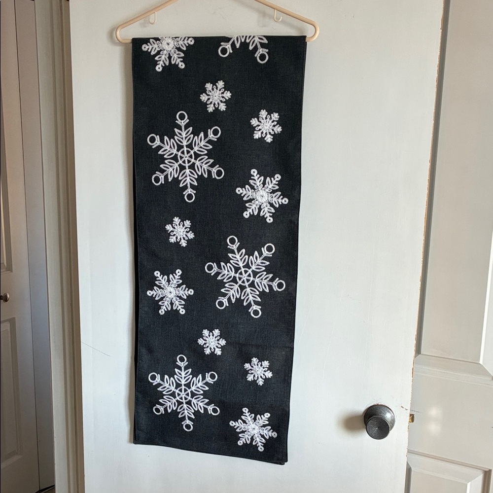 Table runner 70 x14, charcoal with White Snowflake Design